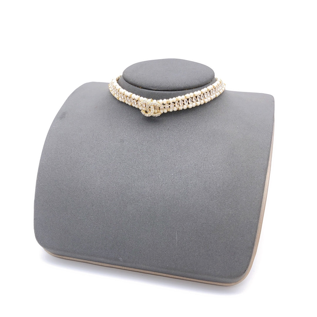 Martin Graham pendant necklace in polished metal-tone – main product view