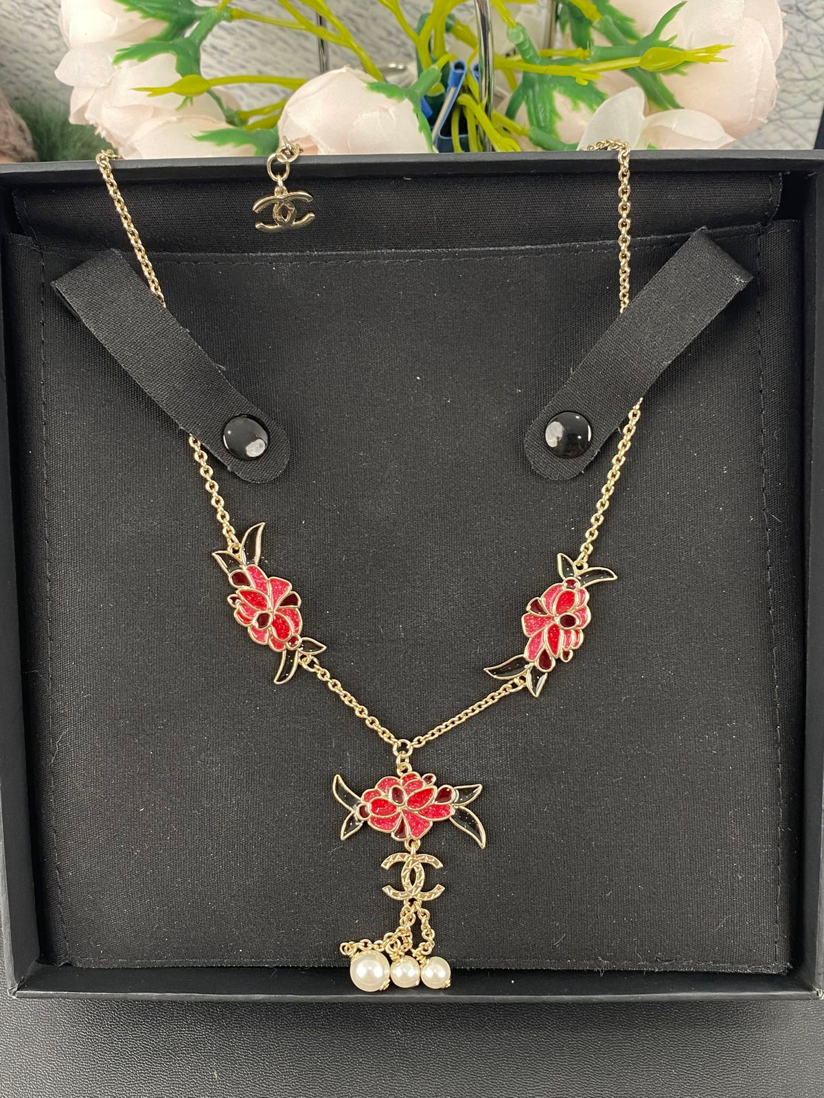 Martin Graham pendant necklace in polished metal-tone – main product view