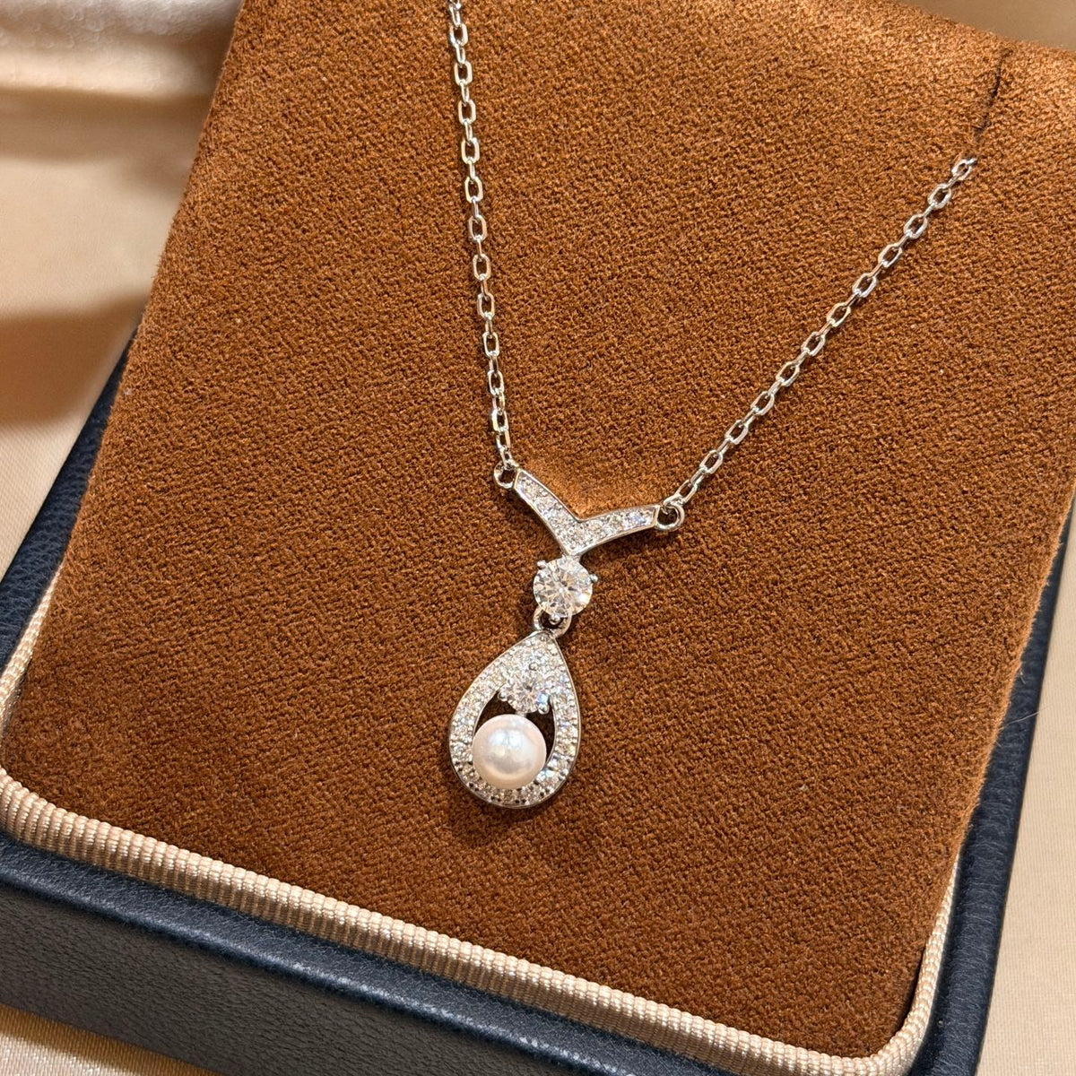 Martin Graham pendant necklace in polished metal-tone – main product view