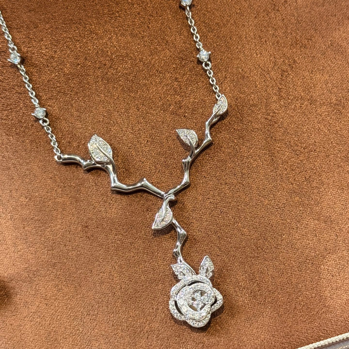 Martin Graham pendant necklace in polished metal-tone – main product view