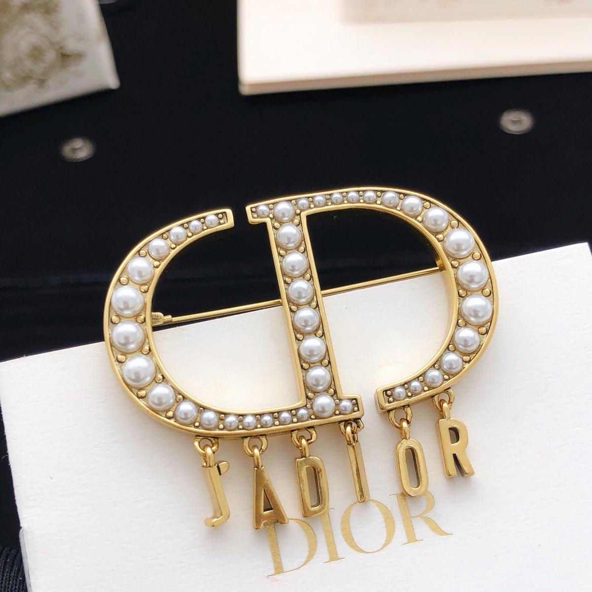 Martin Graham brooch in polished metal-tone – main product view