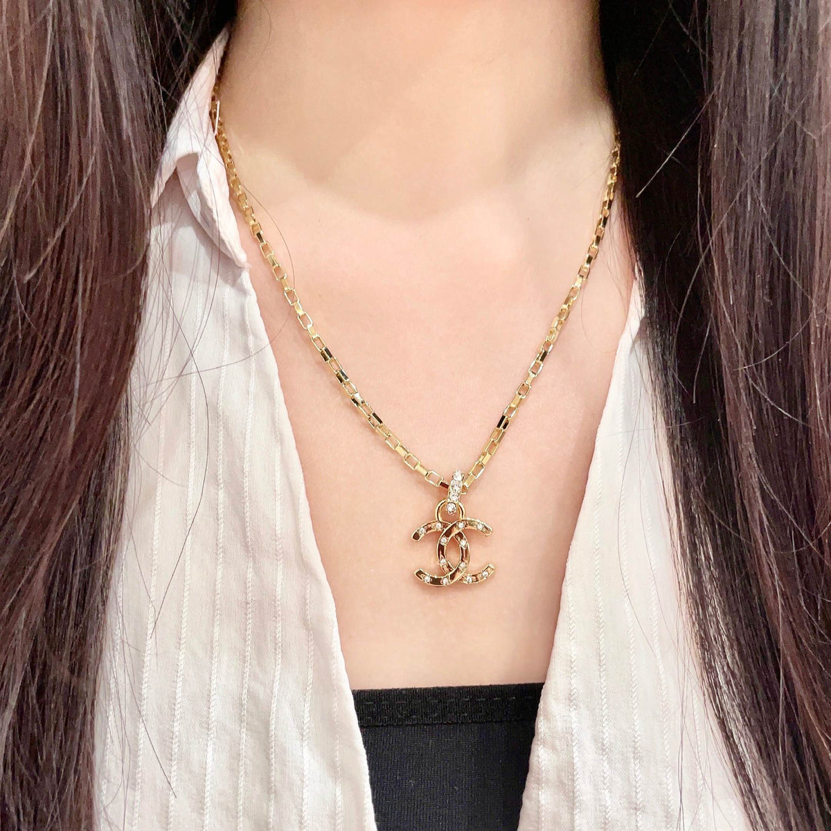Martin Graham pendant necklace in polished metal-tone – main product view
