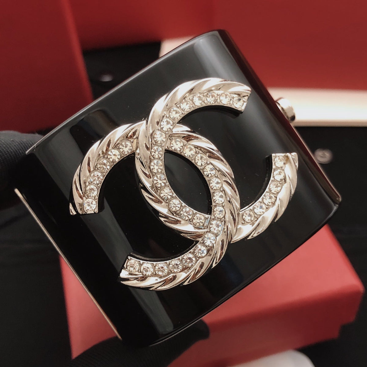 Martin Graham bangle in polished metal-tone – main product view