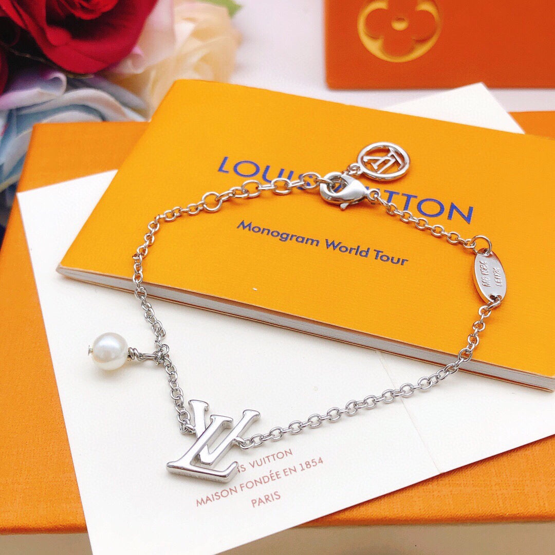 Martin Graham bracelet in polished metal-tone – main product view