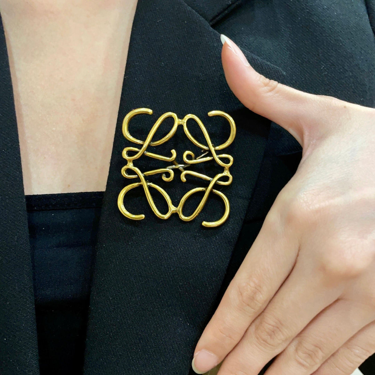 Martin Graham brooch in polished metal-tone – main product view