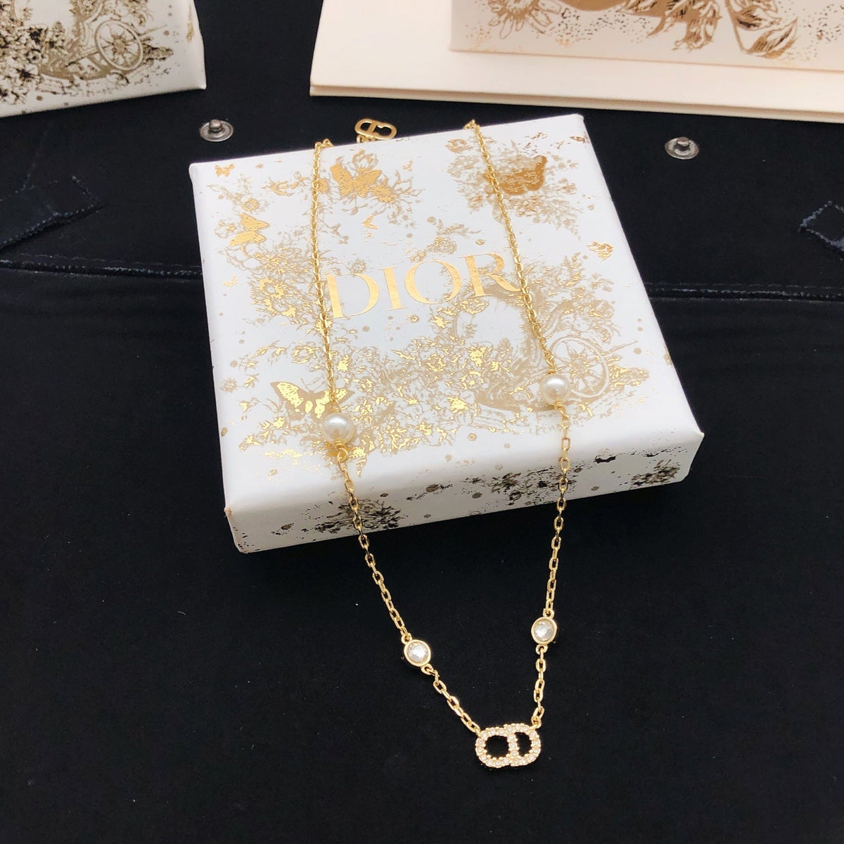 Martin Graham pendant necklace in polished metal-tone – main product view
