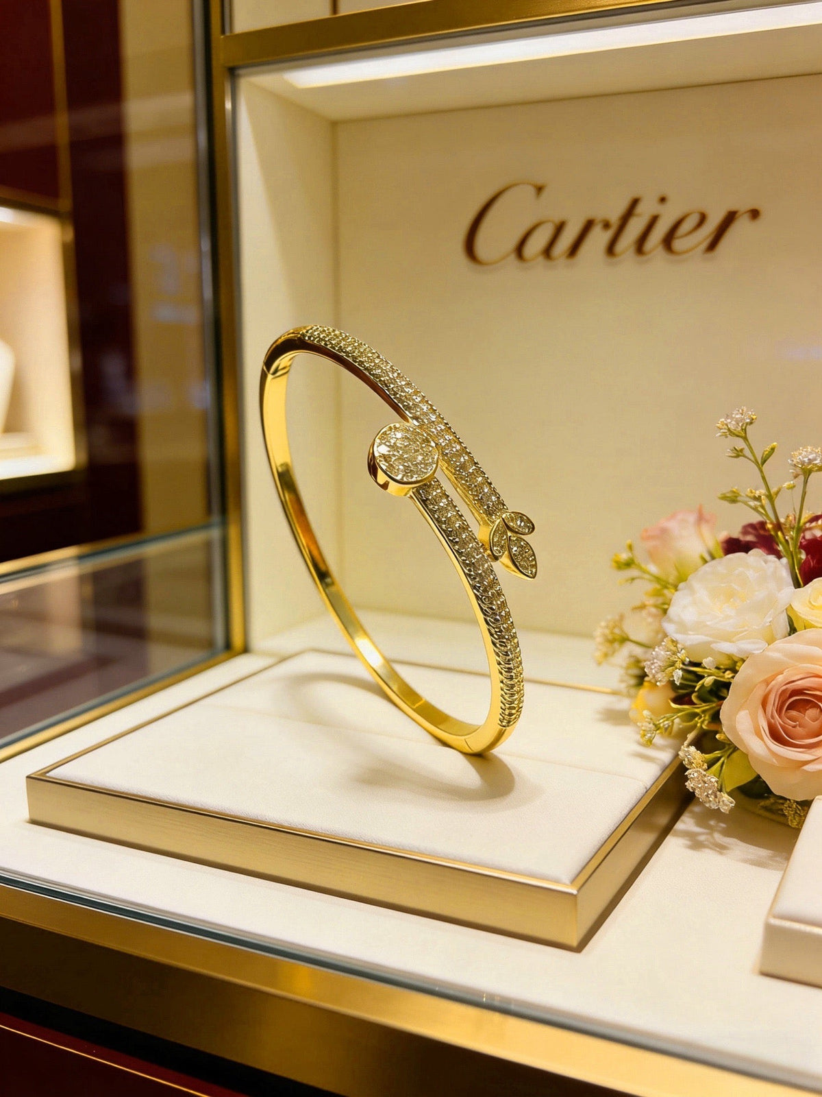 Martin Graham bracelet in polished metal-tone – main product view
