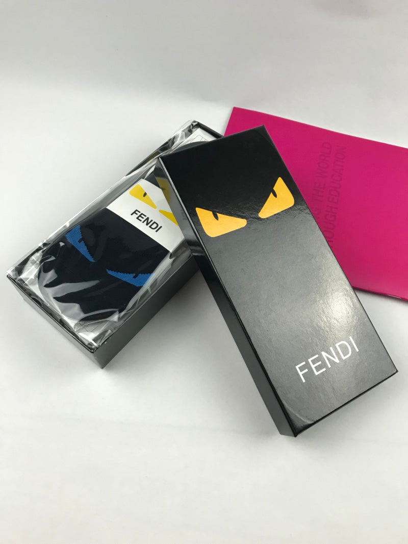 Fendi Bold Character-Style Graphic Details Crew Socks