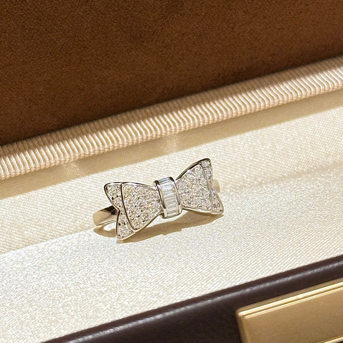 Martin Graham ring in polished metal-tone – main product view