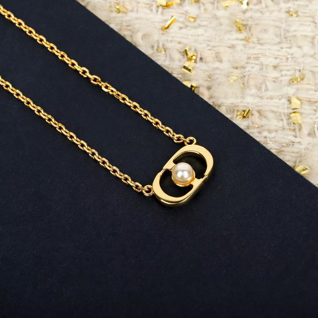 Martin Graham pendant necklace in polished metal-tone – main product view