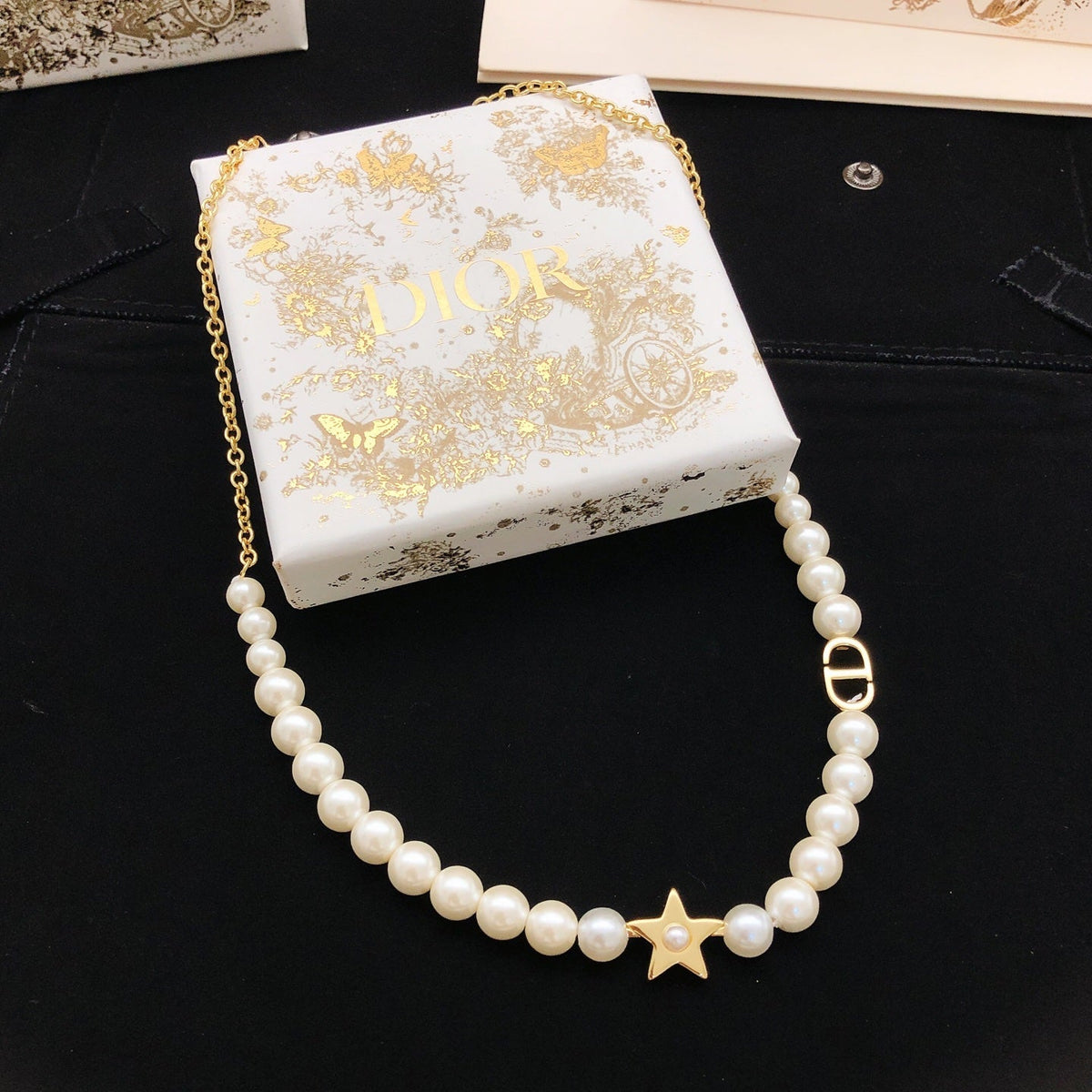 Martin Graham pendant necklace in polished metal-tone – main product view
