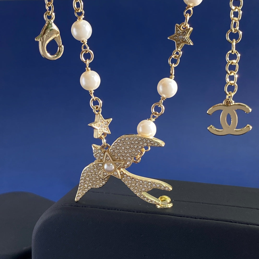 Martin Graham pendant necklace in polished metal-tone – main product view