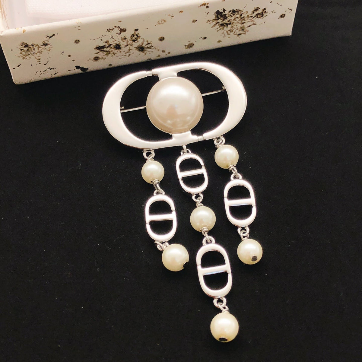 Martin Graham brooch in polished metal-tone – main product view
