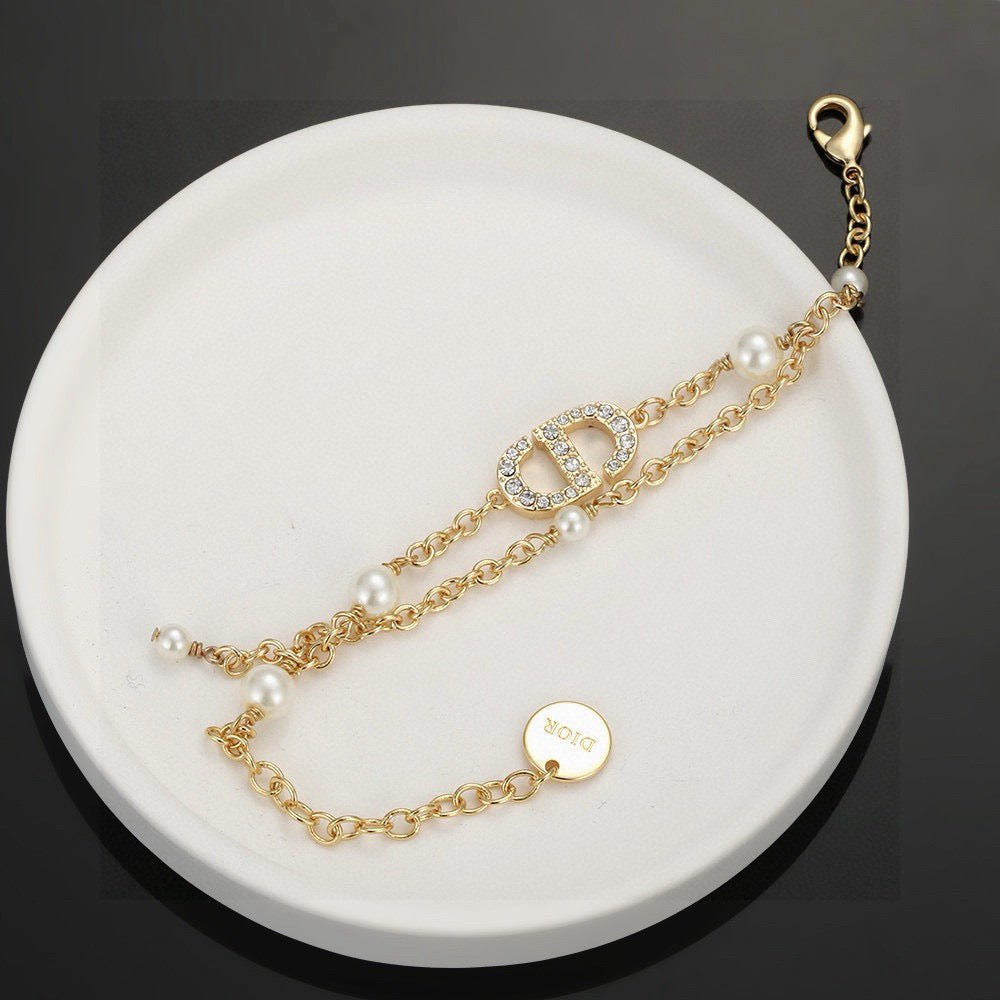 Martin Graham pendant necklace in polished metal-tone – main product view