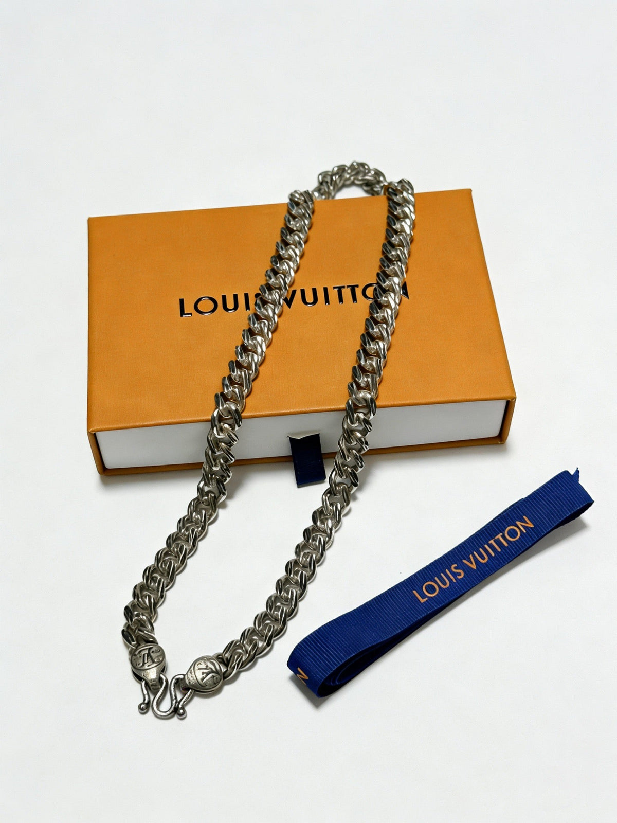 Martin Graham pendant necklace in polished metal-tone – main product view