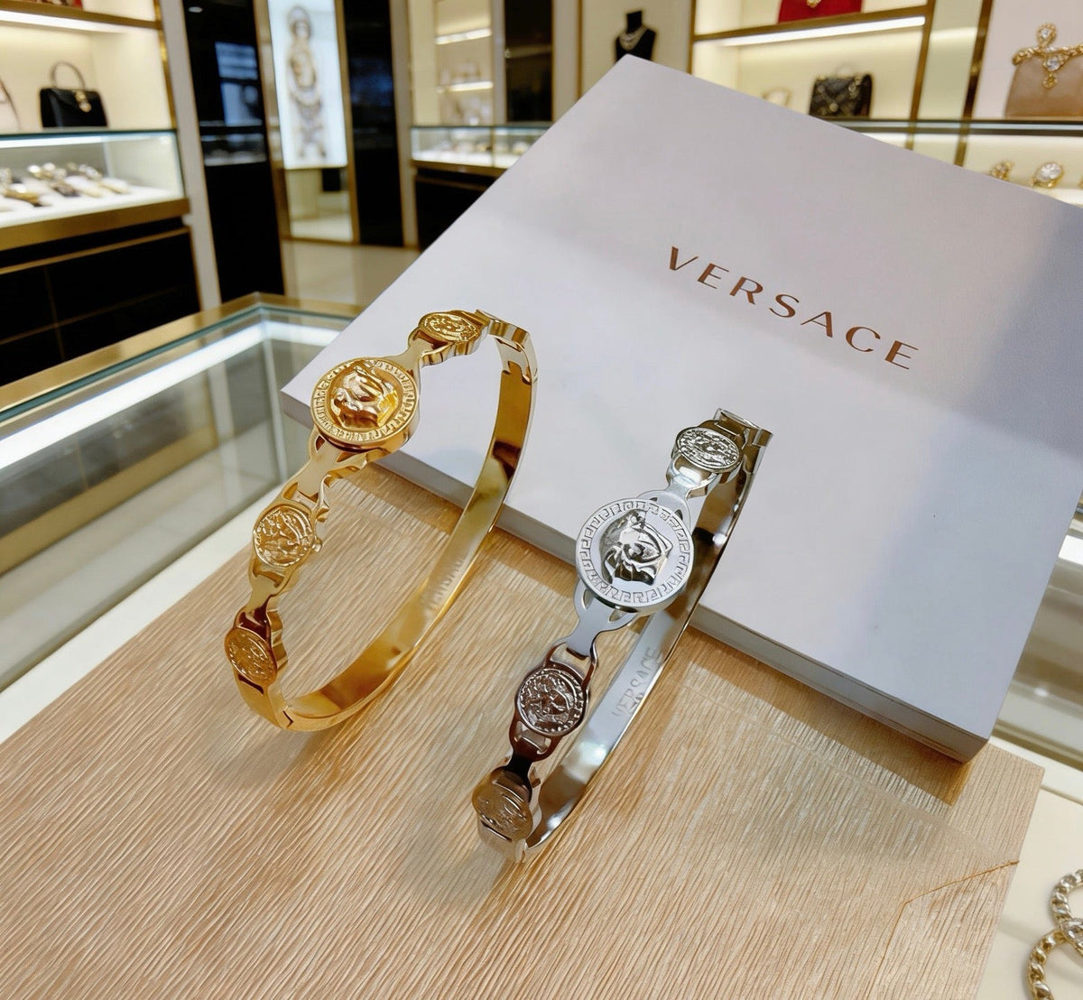 Martin Graham bracelet in polished metal-tone – main product view