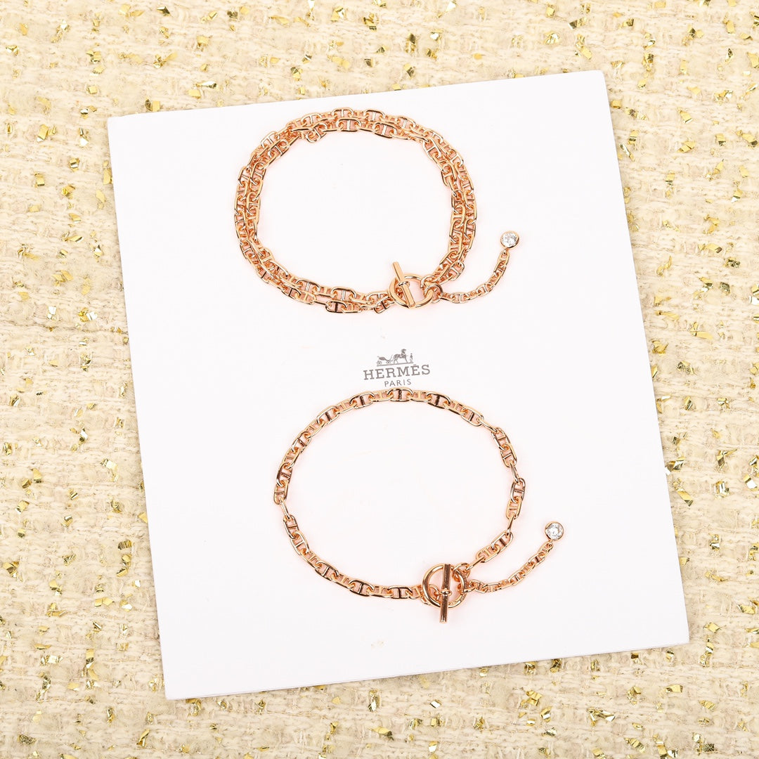 Martin Graham bracelet in polished metal-tone – main product view