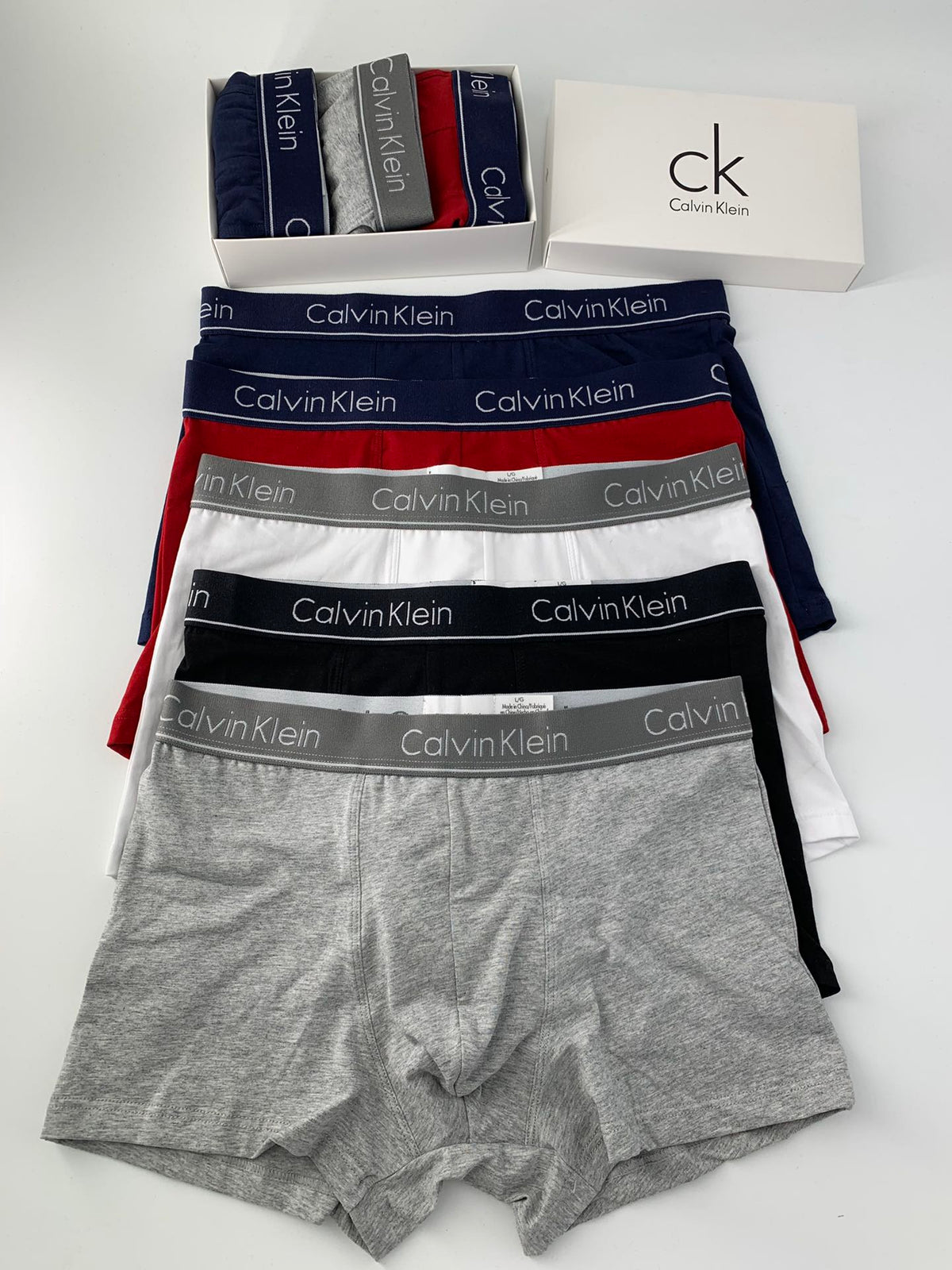 Calvin Klein Cotton Solid Panels And Visible Emblem Details Men's Boxer Briefs - 3-Piece Box