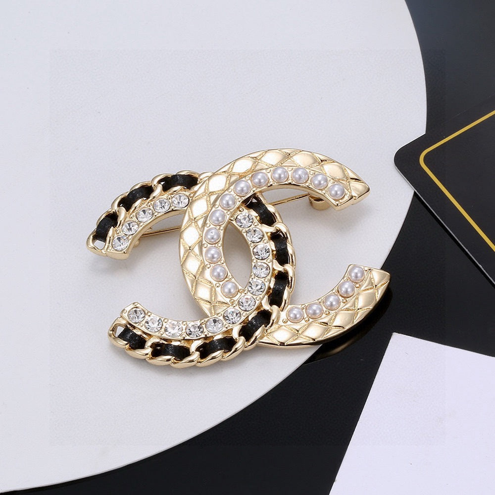 Martin Graham brooch in polished metal-tone – main product view