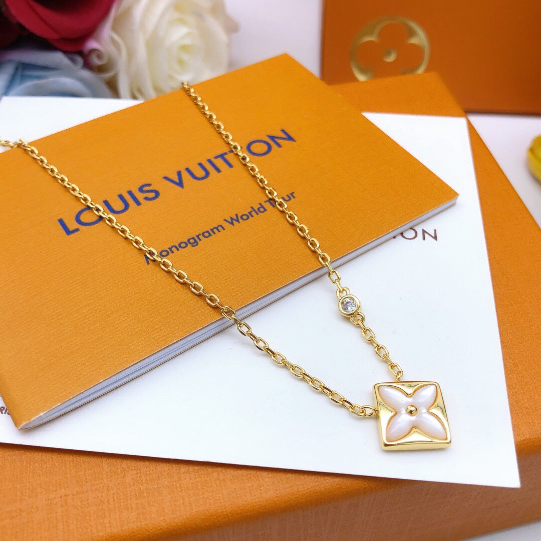 Martin Graham pendant necklace in polished metal-tone – main product view
