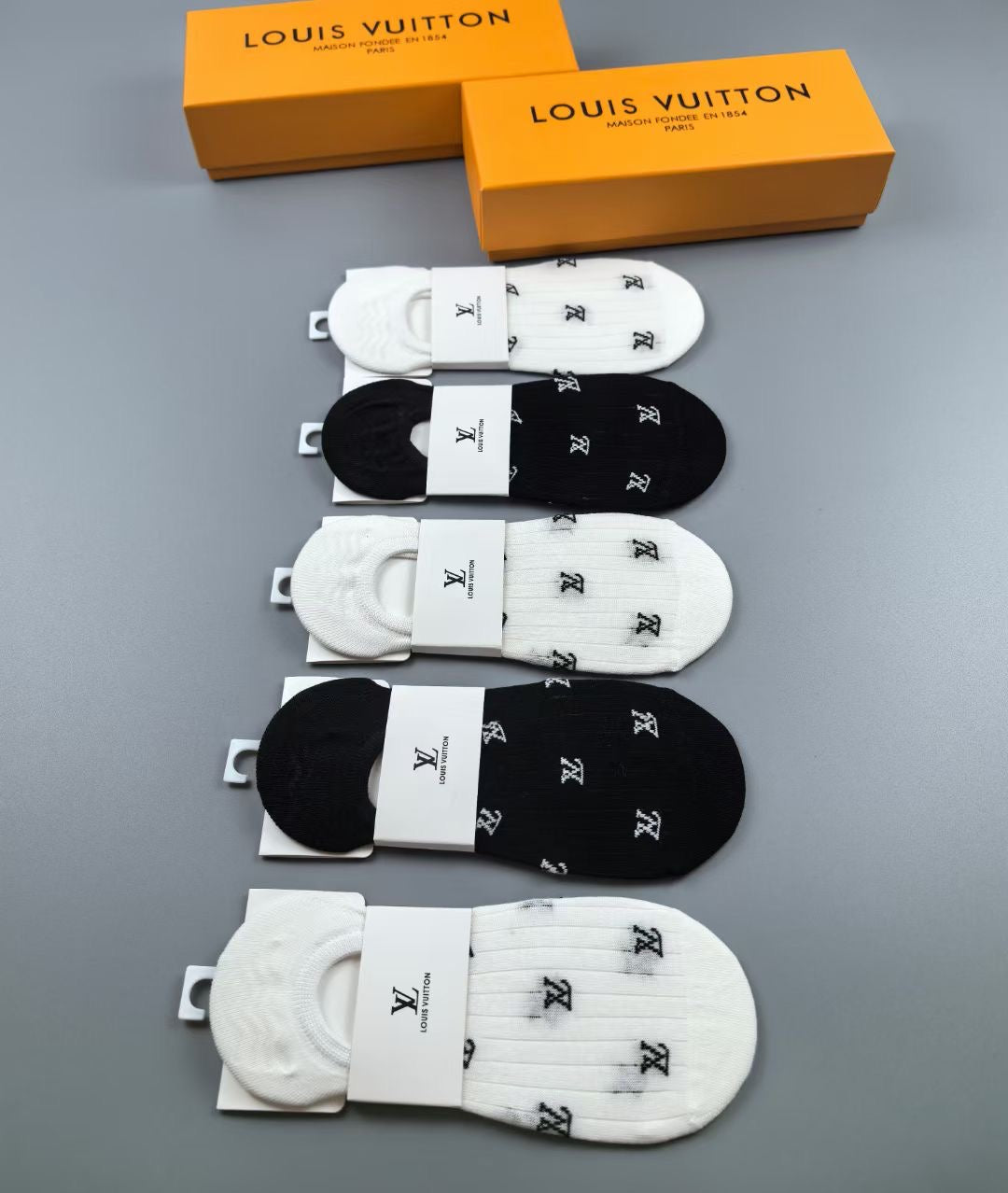 Louis Vuitton Visible Logo, Stripe Or Motif Details Short Socks - 5-Pair Set