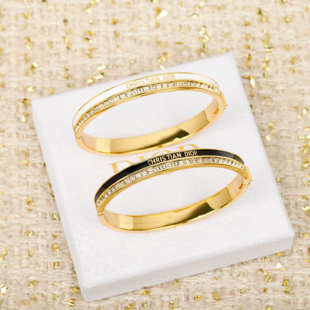 Martin Graham bracelet in polished metal-tone – main product view