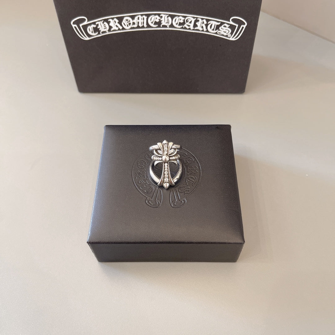 Martin Graham ring in polished metal-tone – main product view