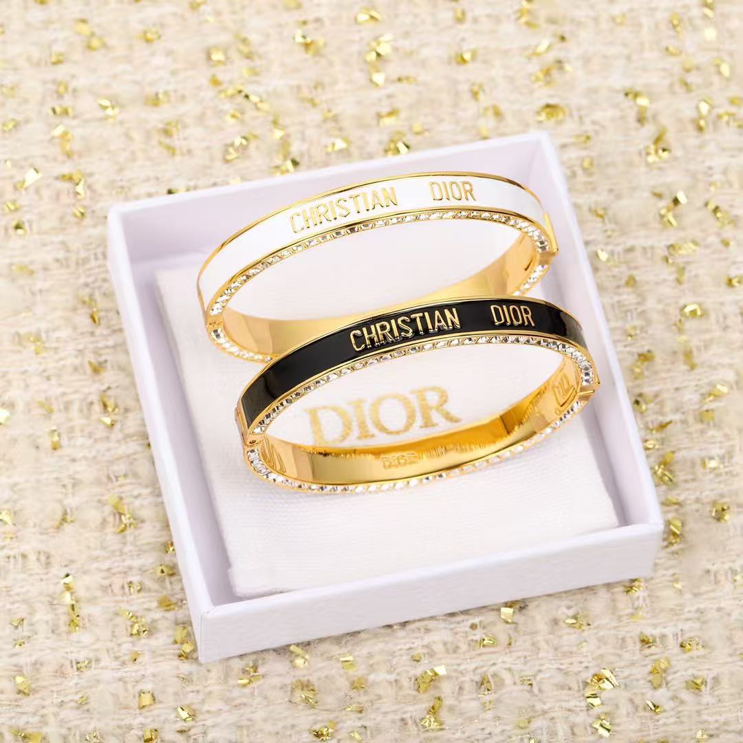Martin Graham bracelet in polished metal-tone – main product view