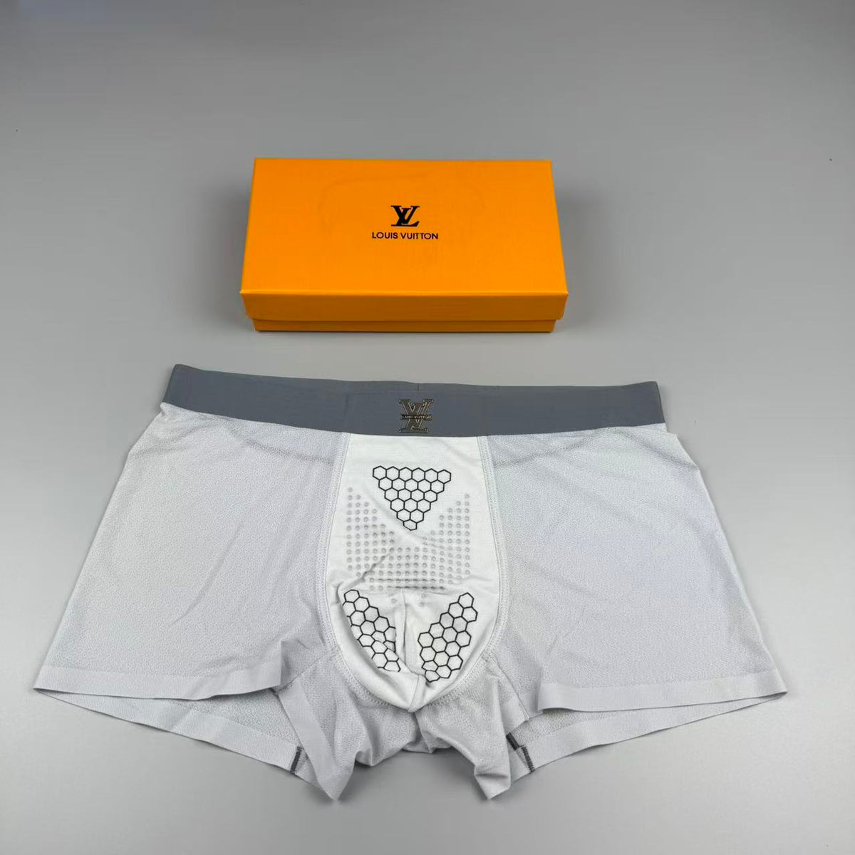 Louis Vuitton Mulberry silk Seamless-Cut Men's Boxer Briefs - 3-Piece Box