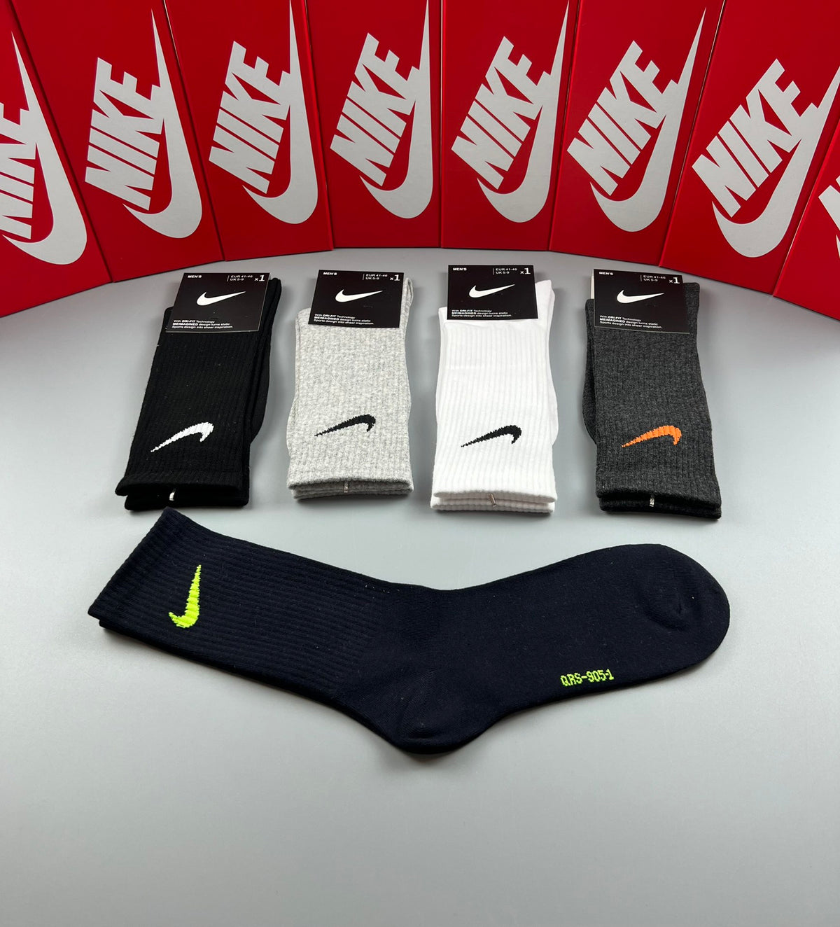 Nike Colourful Swoosh Crew Socks