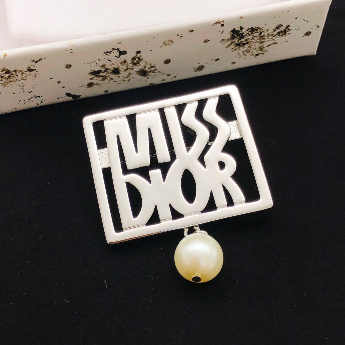 Martin Graham brooch in polished metal-tone – main product view