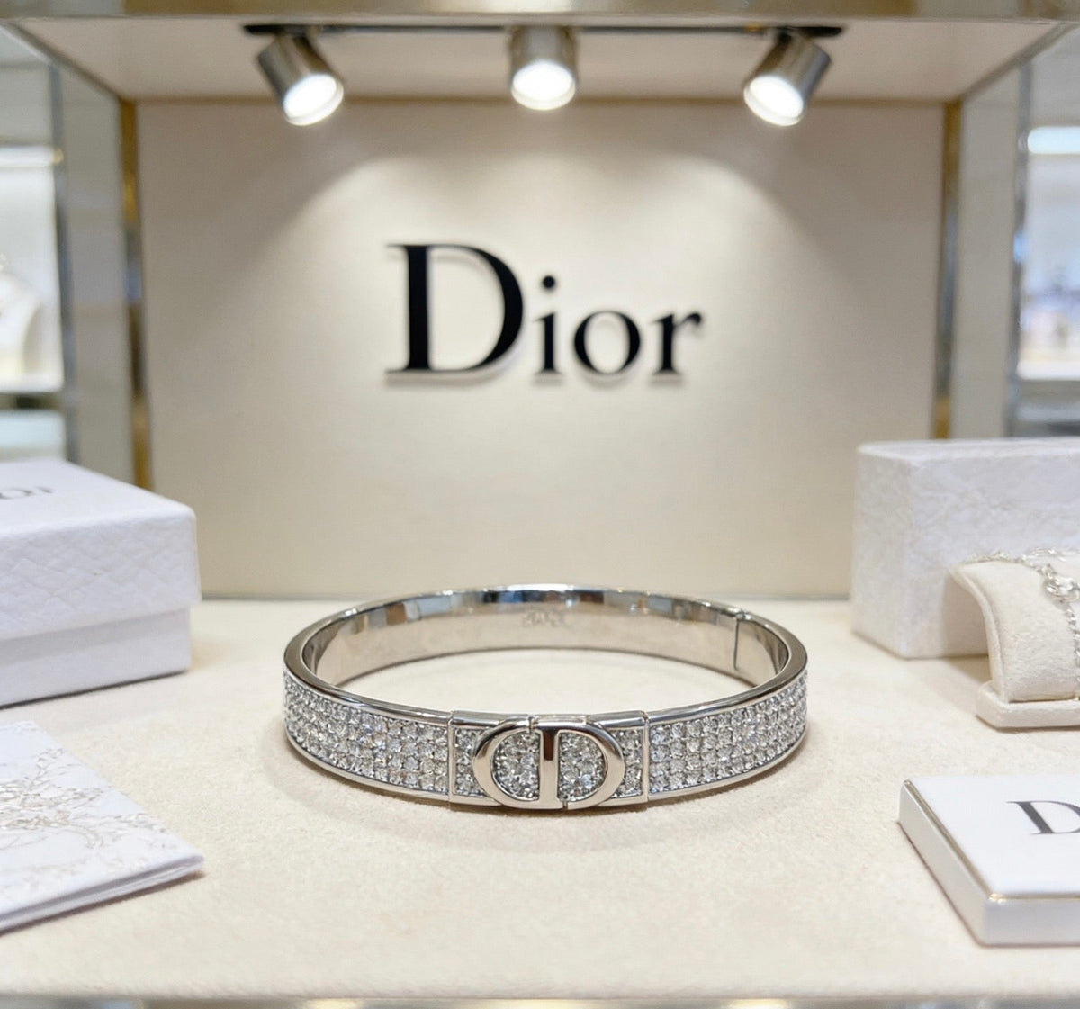 Martin Graham bracelet in polished metal-tone – main product view