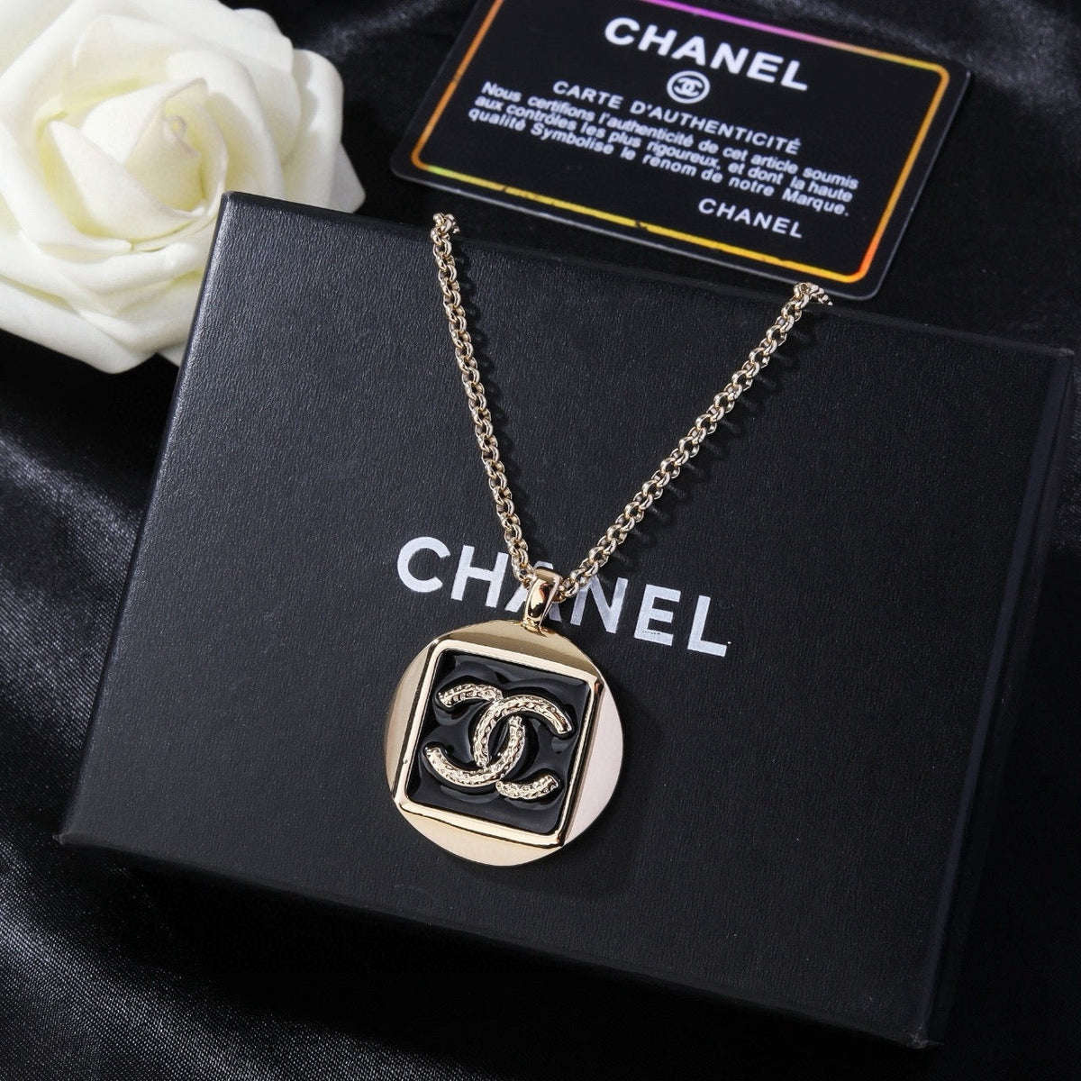 Martin Graham pendant necklace in polished metal-tone – main product view