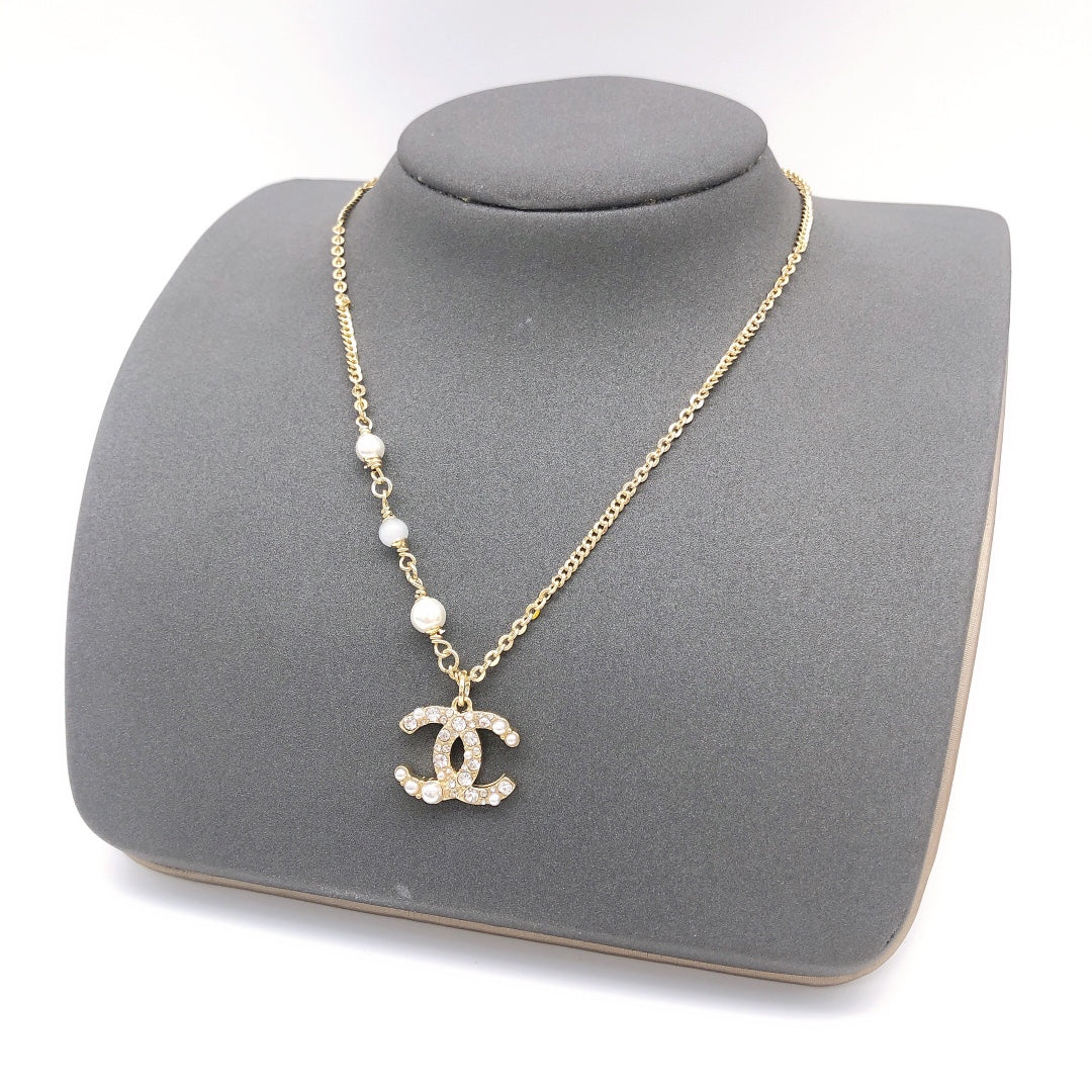 Martin Graham pendant necklace in polished metal-tone – main product view