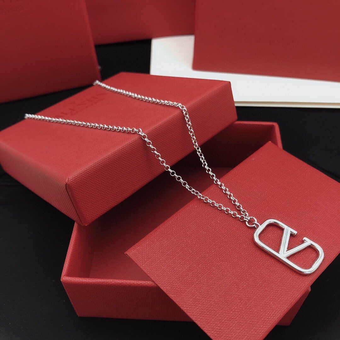Martin Graham pendant necklace in polished metal-tone – main product view