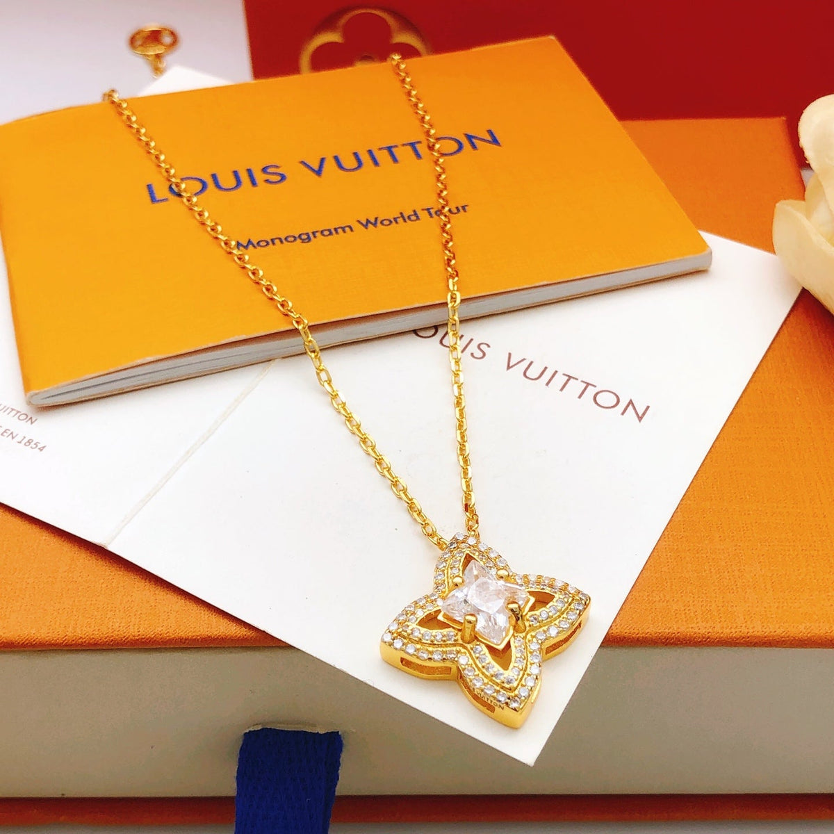 Martin Graham pendant necklace in polished metal-tone – main product view