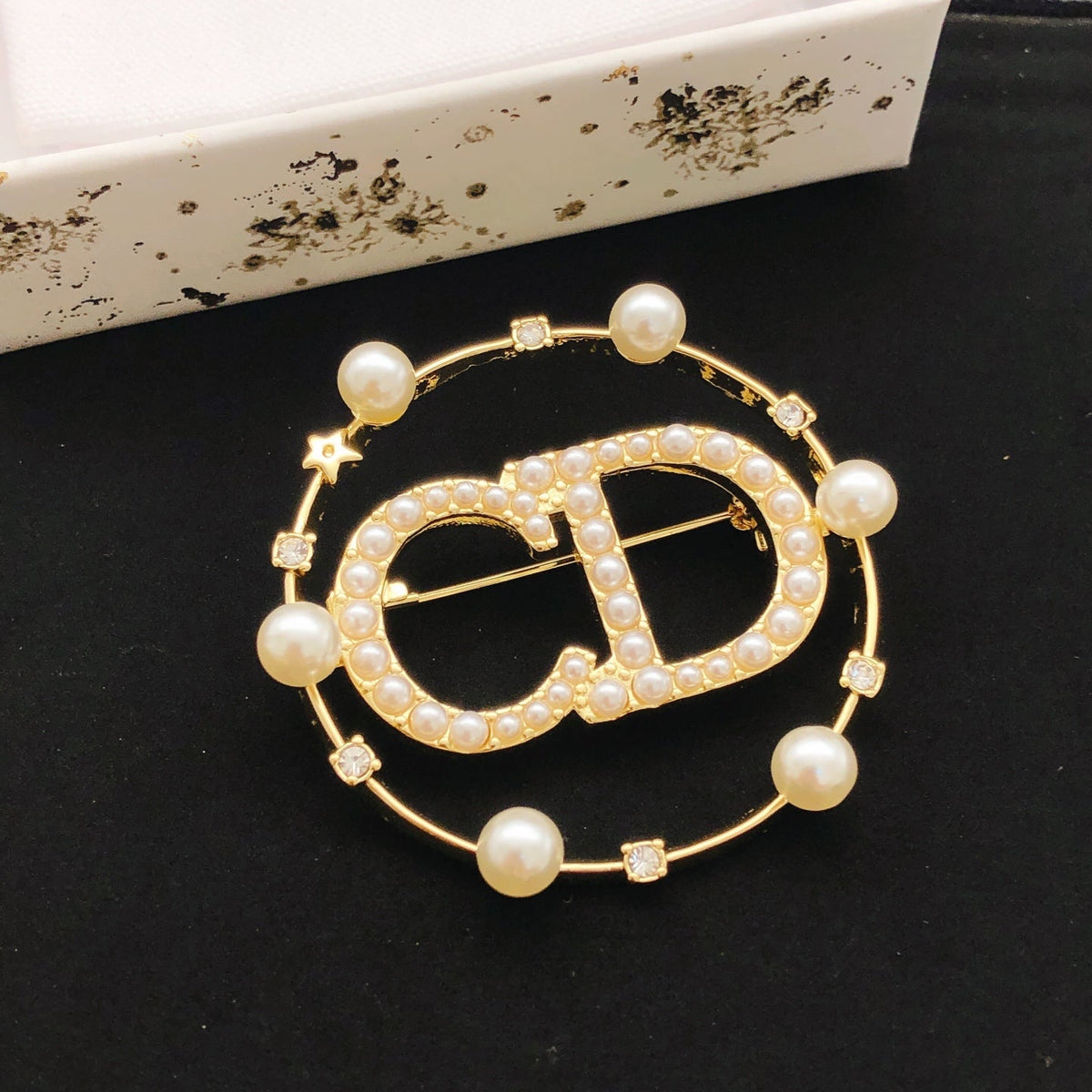 Martin Graham brooch in polished metal-tone – main product view