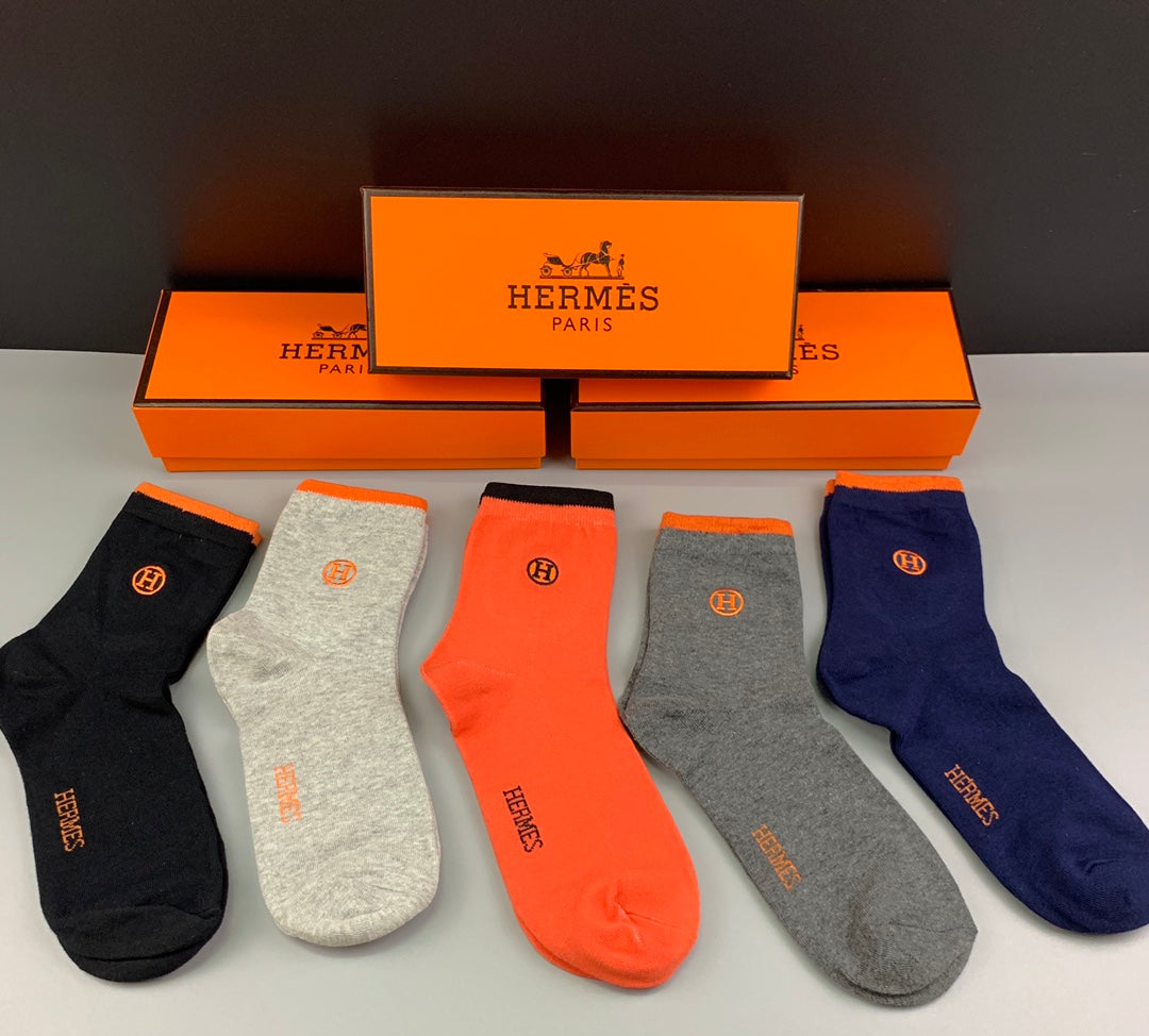 Hermes Cotton Understated Emblem Crew Socks - 5-Pair Set
