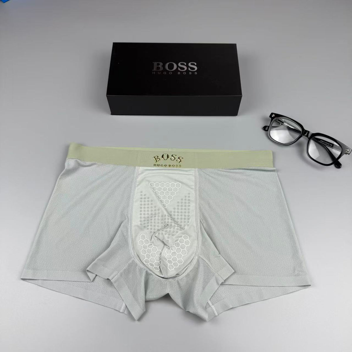 Boss Mulberry silk Seamless-Cut Men's Boxer Briefs - 3-Piece Box