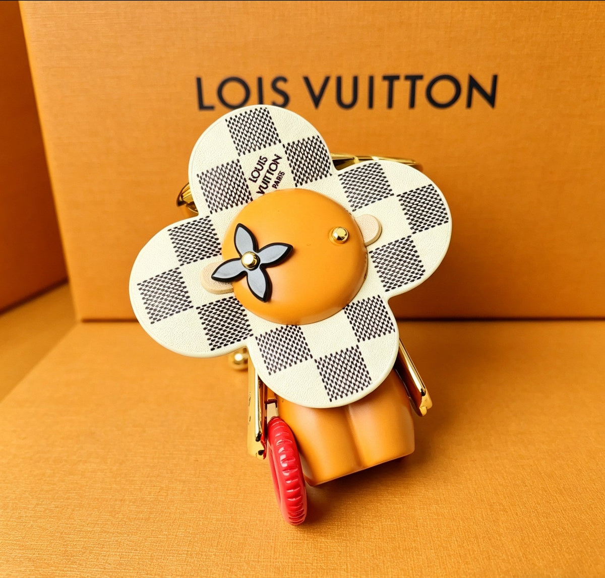Martin Graham fashion accessory in polished metal-tone – main product view
