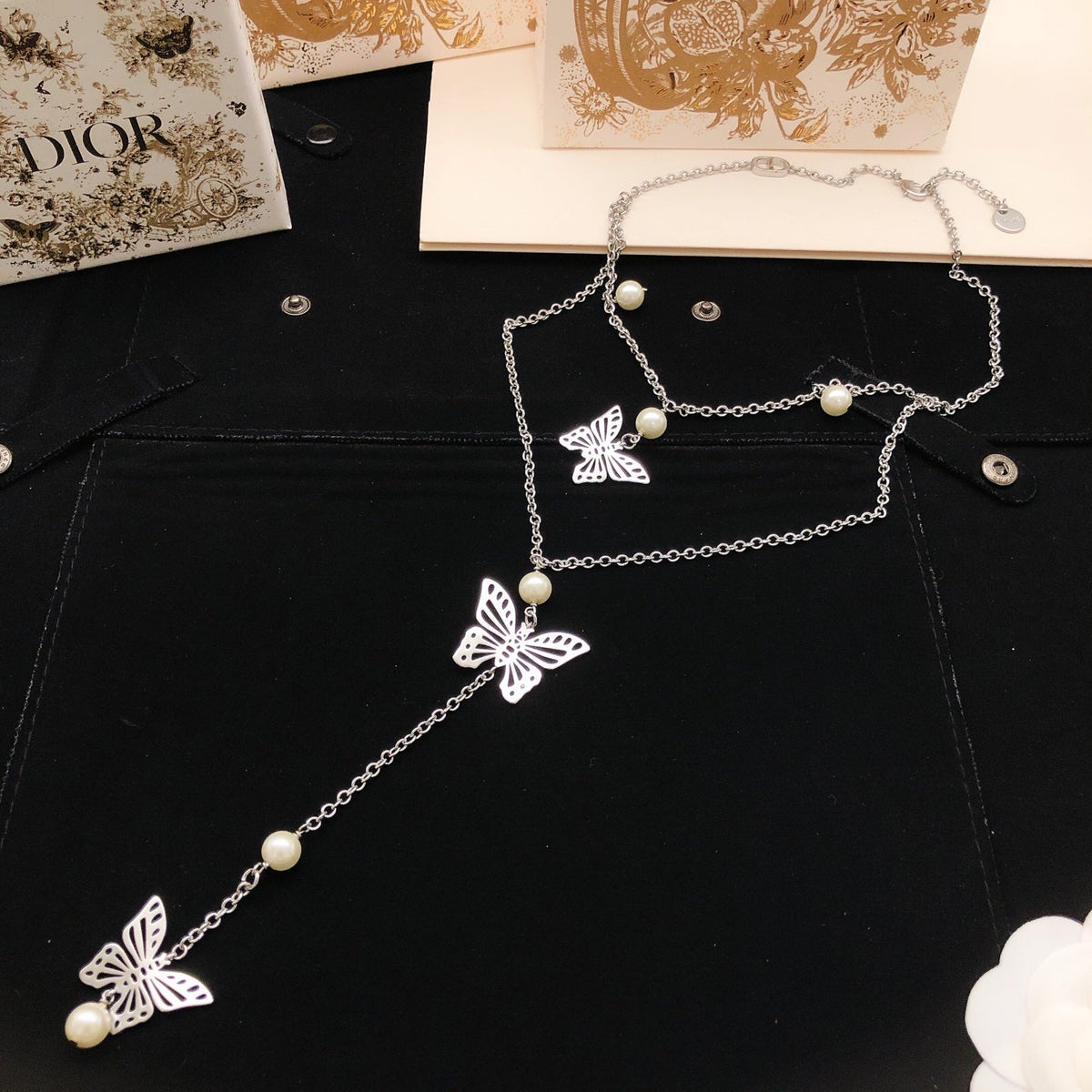Martin Graham pendant necklace in polished metal-tone – main product view