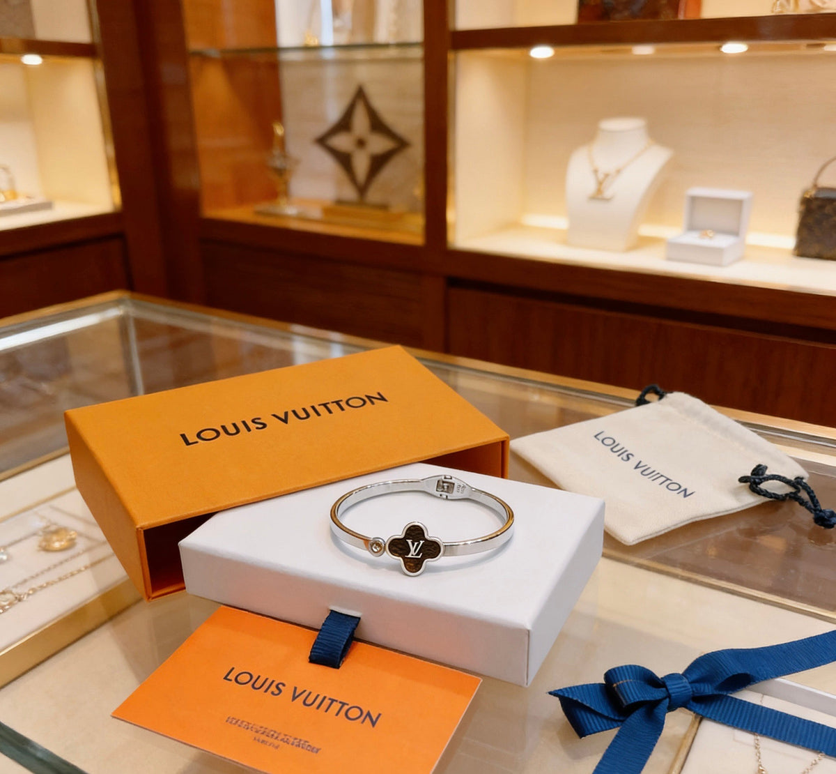Martin Graham bangle in polished metal-tone – main product view