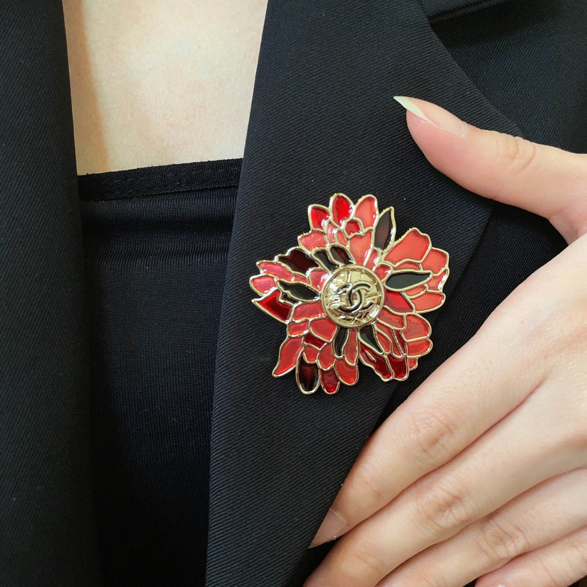 Martin Graham brooch in polished metal-tone – main product view