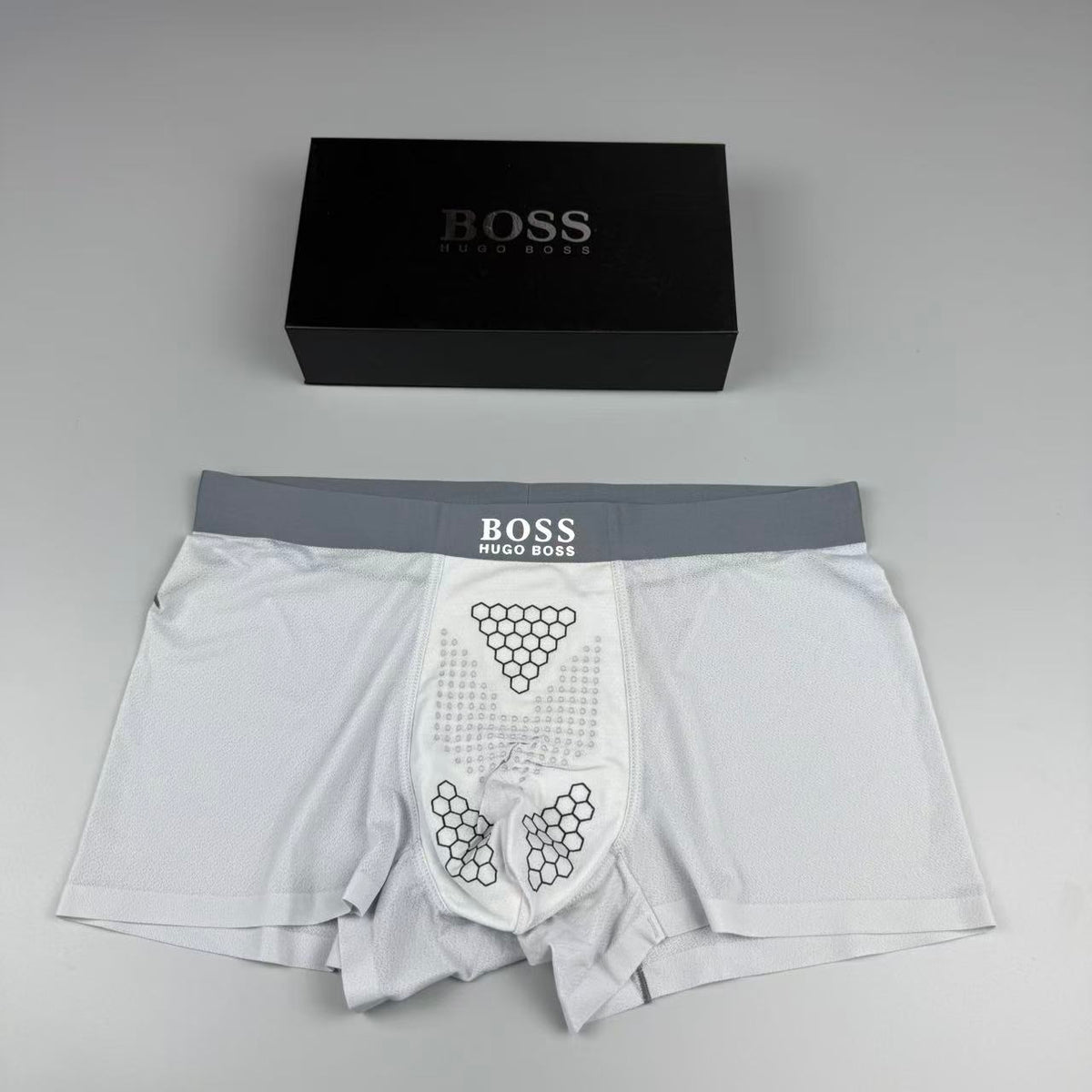 Boss Mulberry silk Seamless-Cut Men's Boxer Briefs - 3-Piece Box