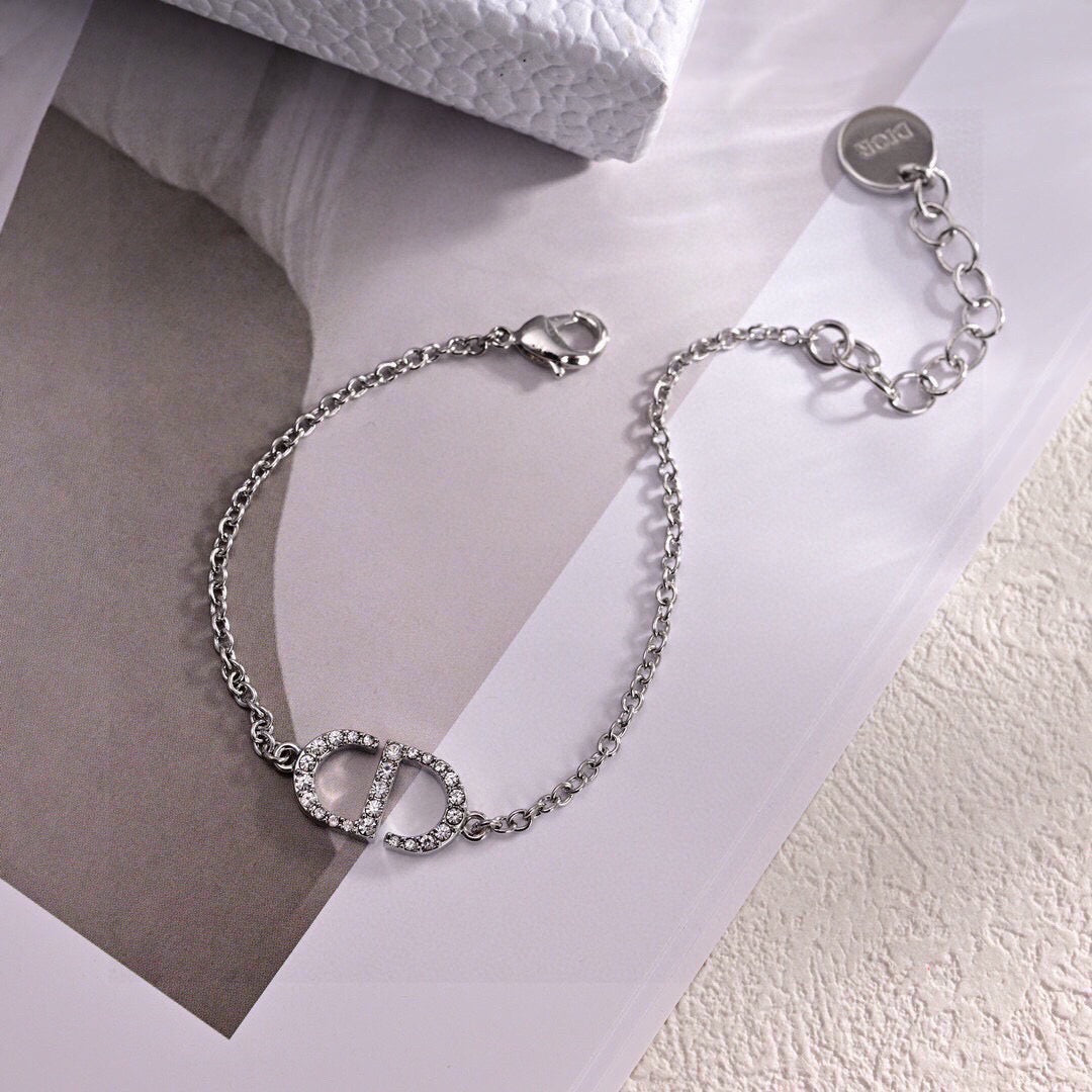Martin Graham bracelet in polished metal-tone – main product view