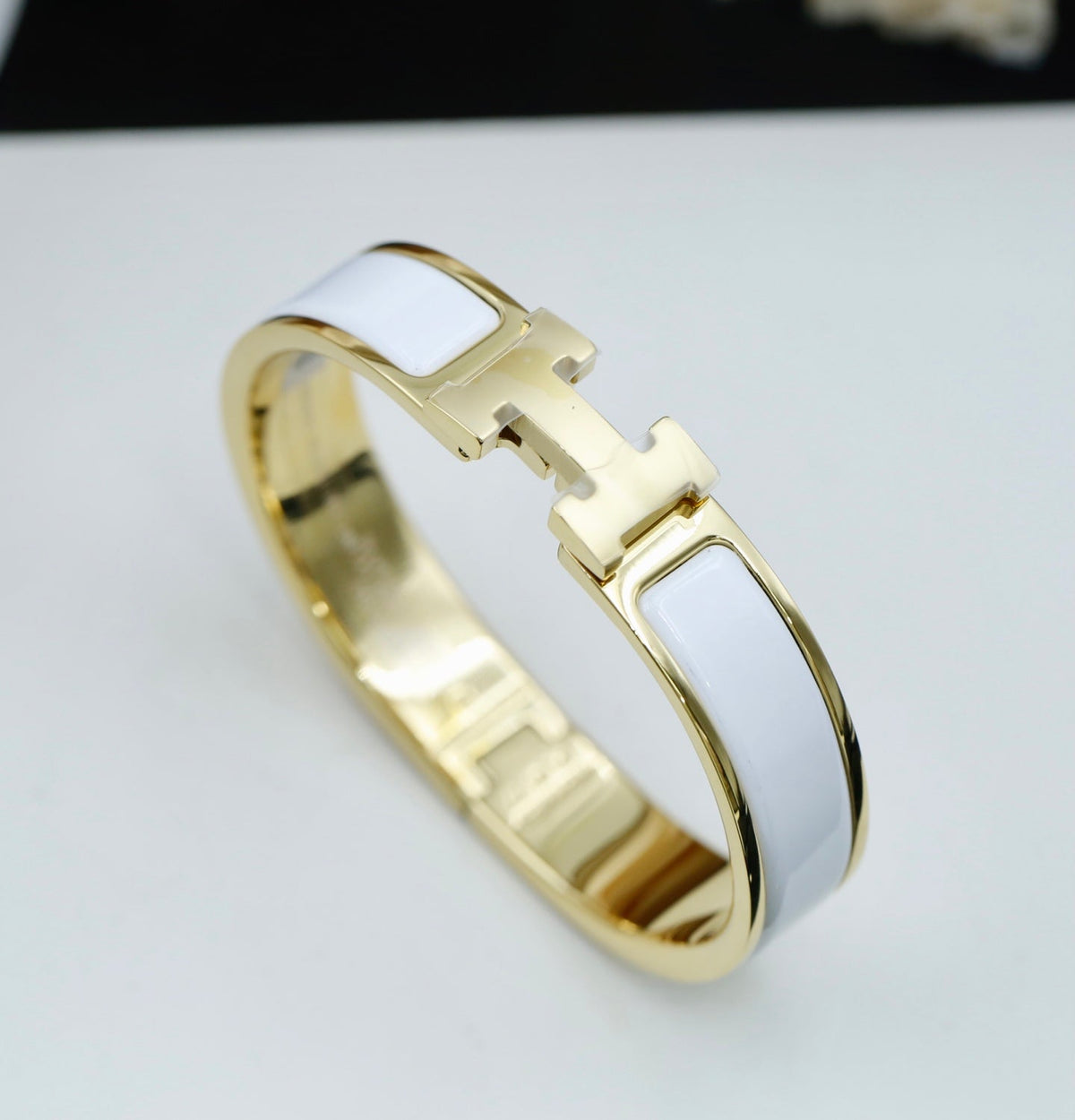 Martin Graham bangle in polished metal-tone – main product view