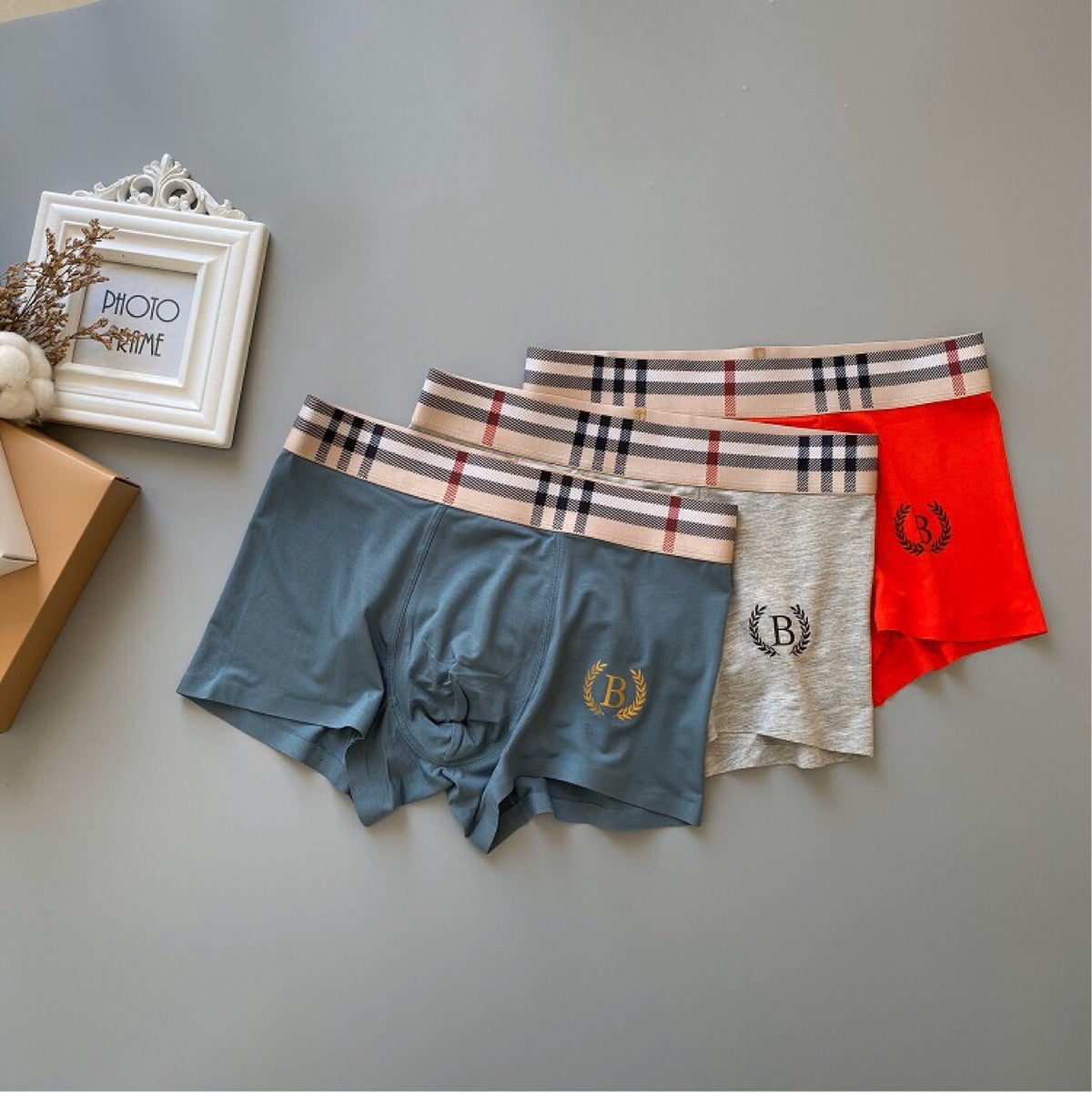 Burberry 93% Modal & 7% Spandex Seamless-Cut Men's Boxer Briefs - 3-Piece Box