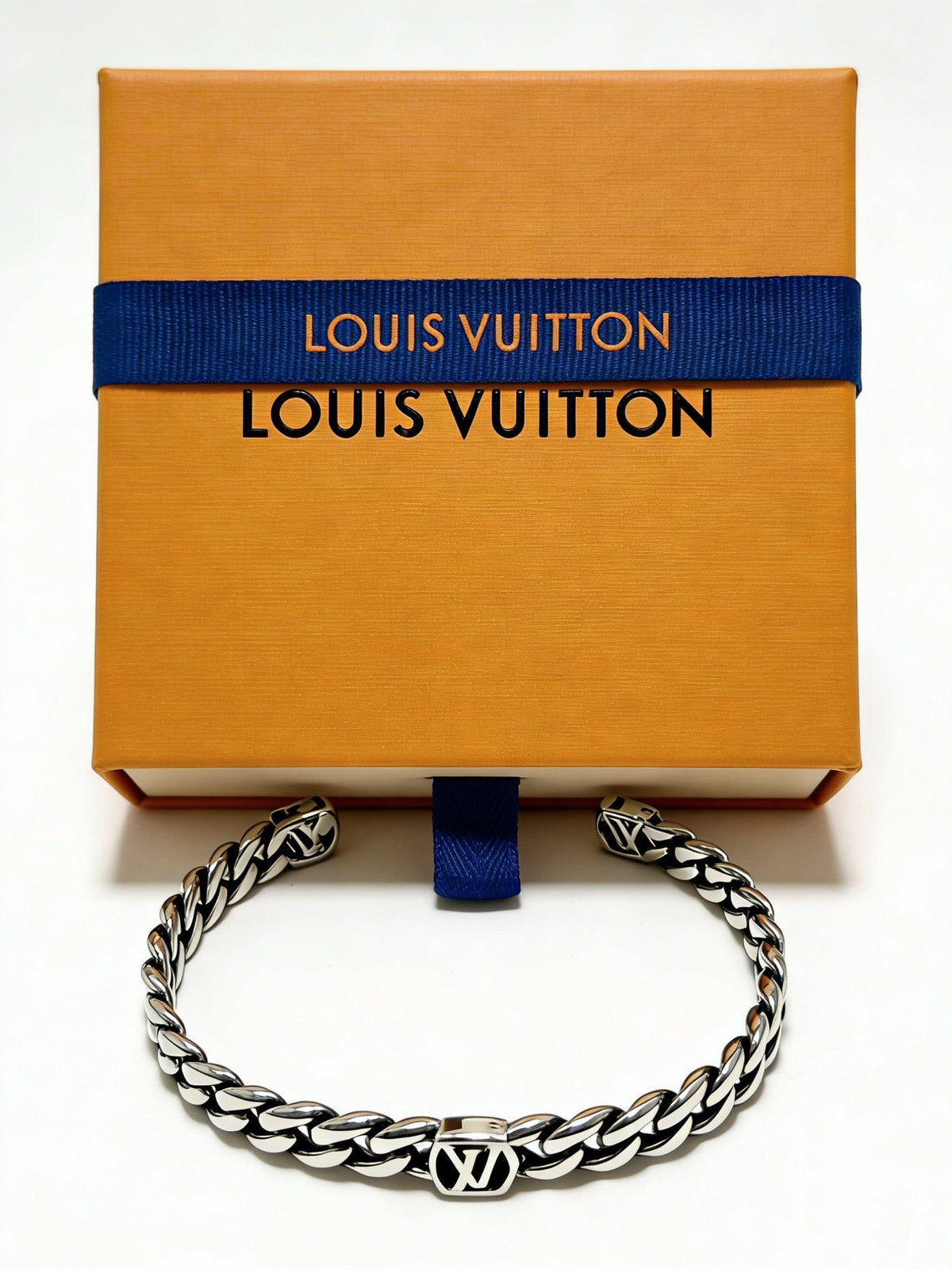 Martin Graham bangle in polished metal-tone – main product view
