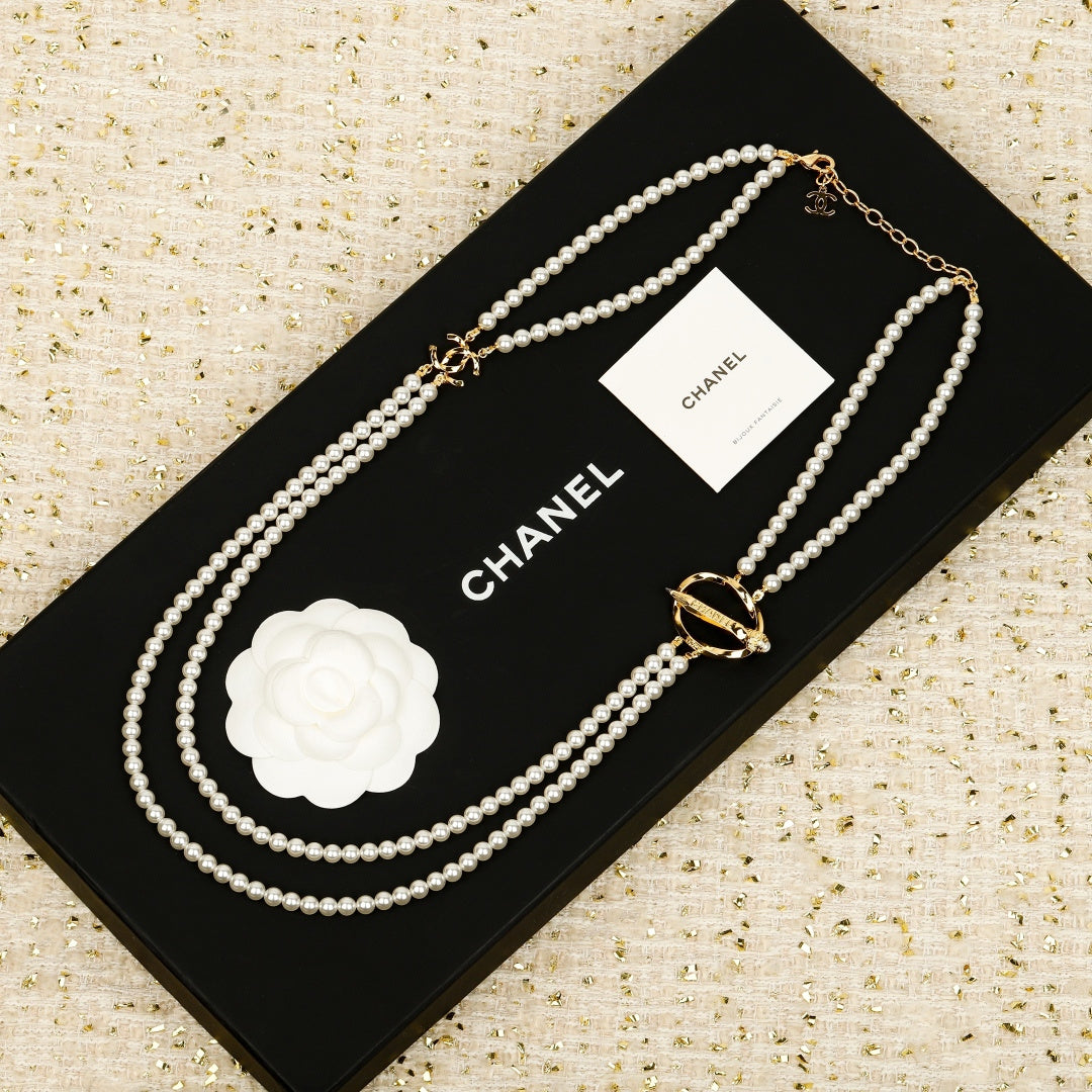 Martin Graham pendant necklace in polished metal-tone – main product view