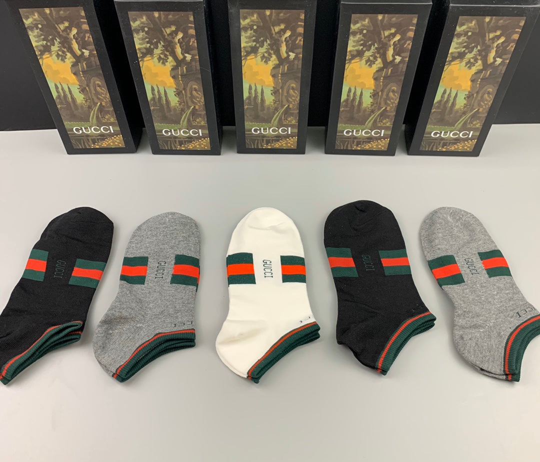 Gucci Cotton Red-And-Green Stripe Details Ankle Socks